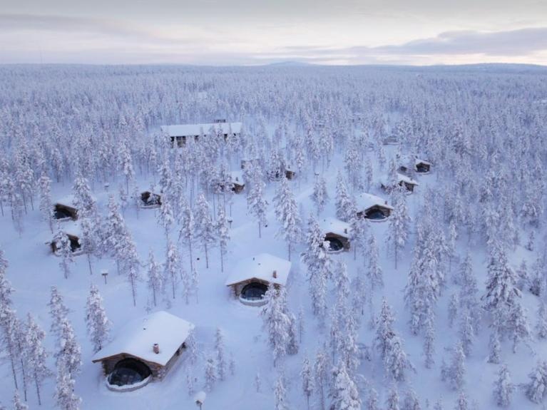 Kakslauttanen Arctic Resort - Igloos and Chalets photo 3