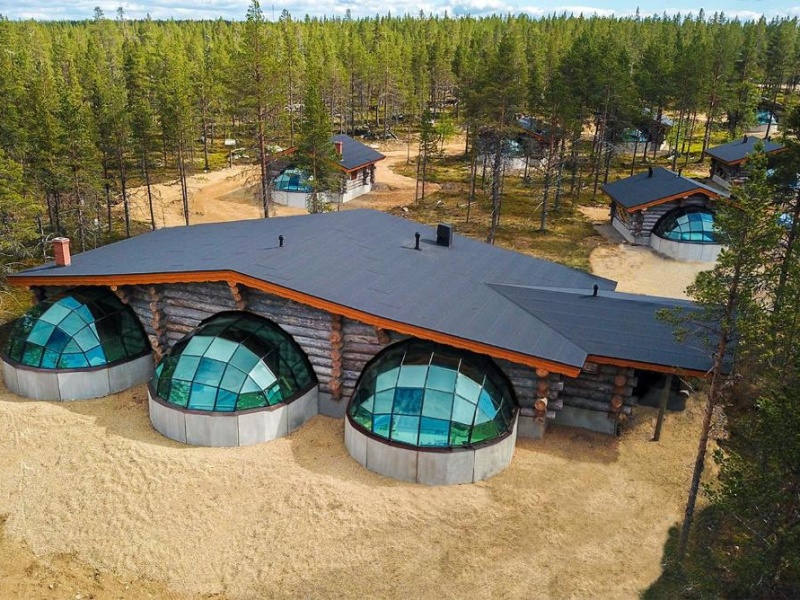 Kakslauttanen Arctic Resort - Igloos and Chalets photo 6